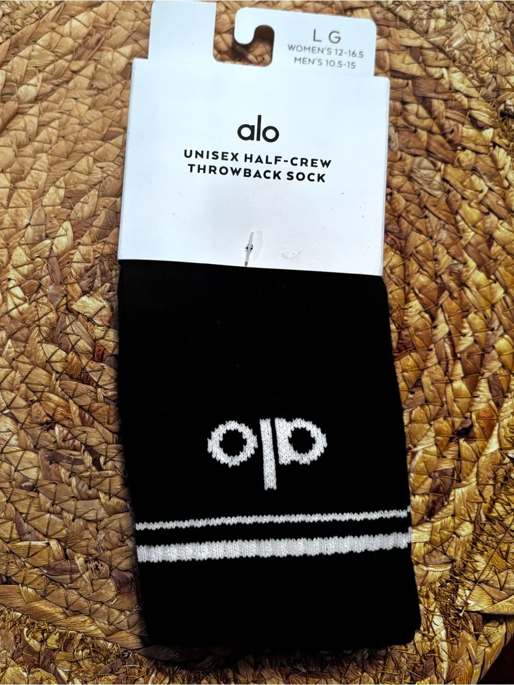 Alo Unisex Half-Crew Throwback Sock Size Large